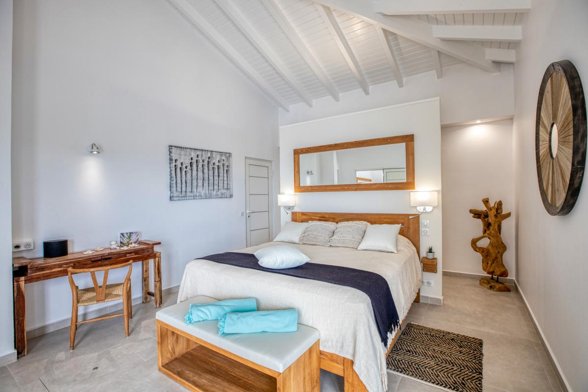 41_VillaAzurDream Location villa st Martin Terres Basse 7 chambres 14 personnes avec piscine et vue mer_11